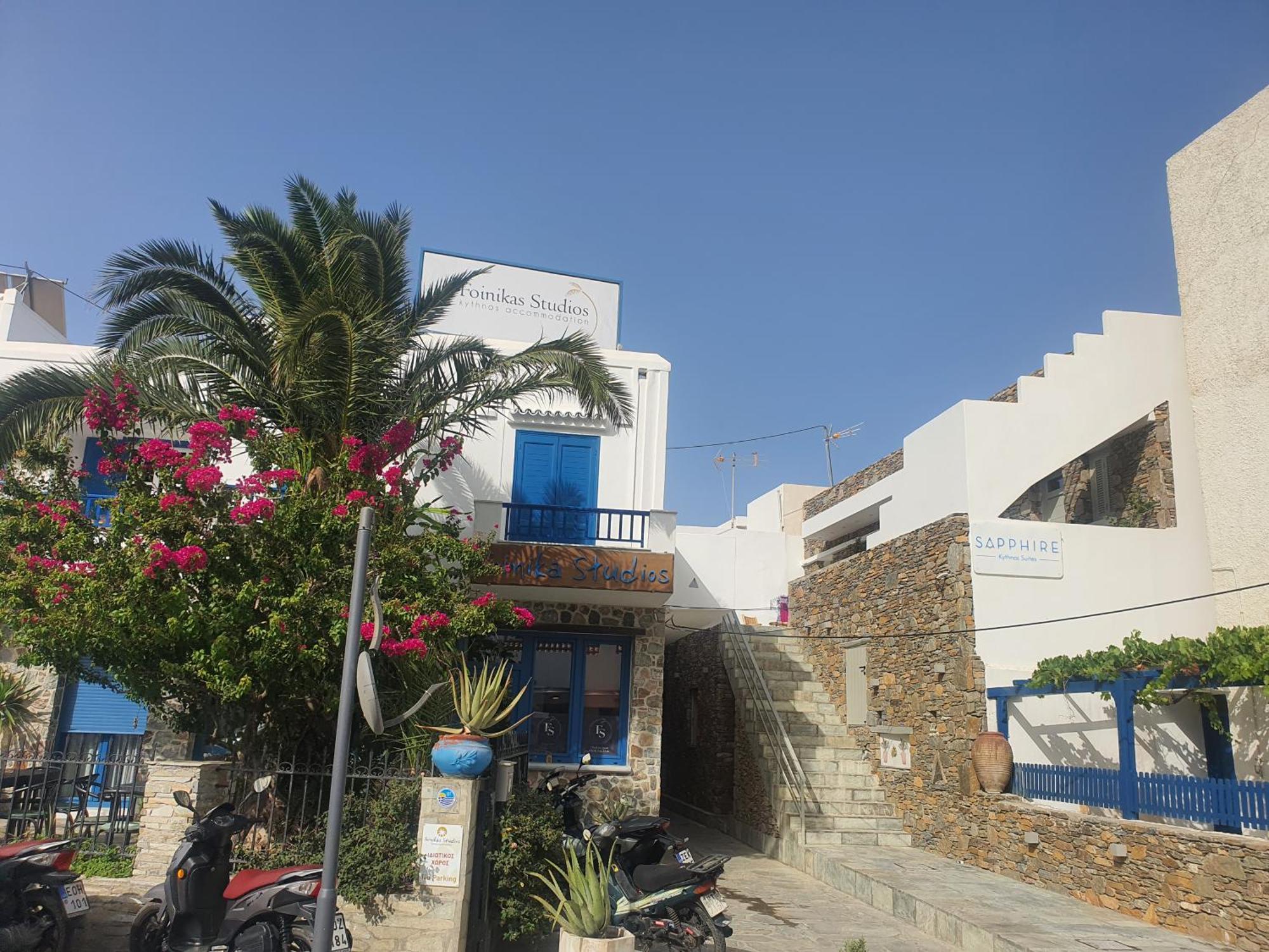 Sapphire Kythnos Suites Merichas Exterior photo